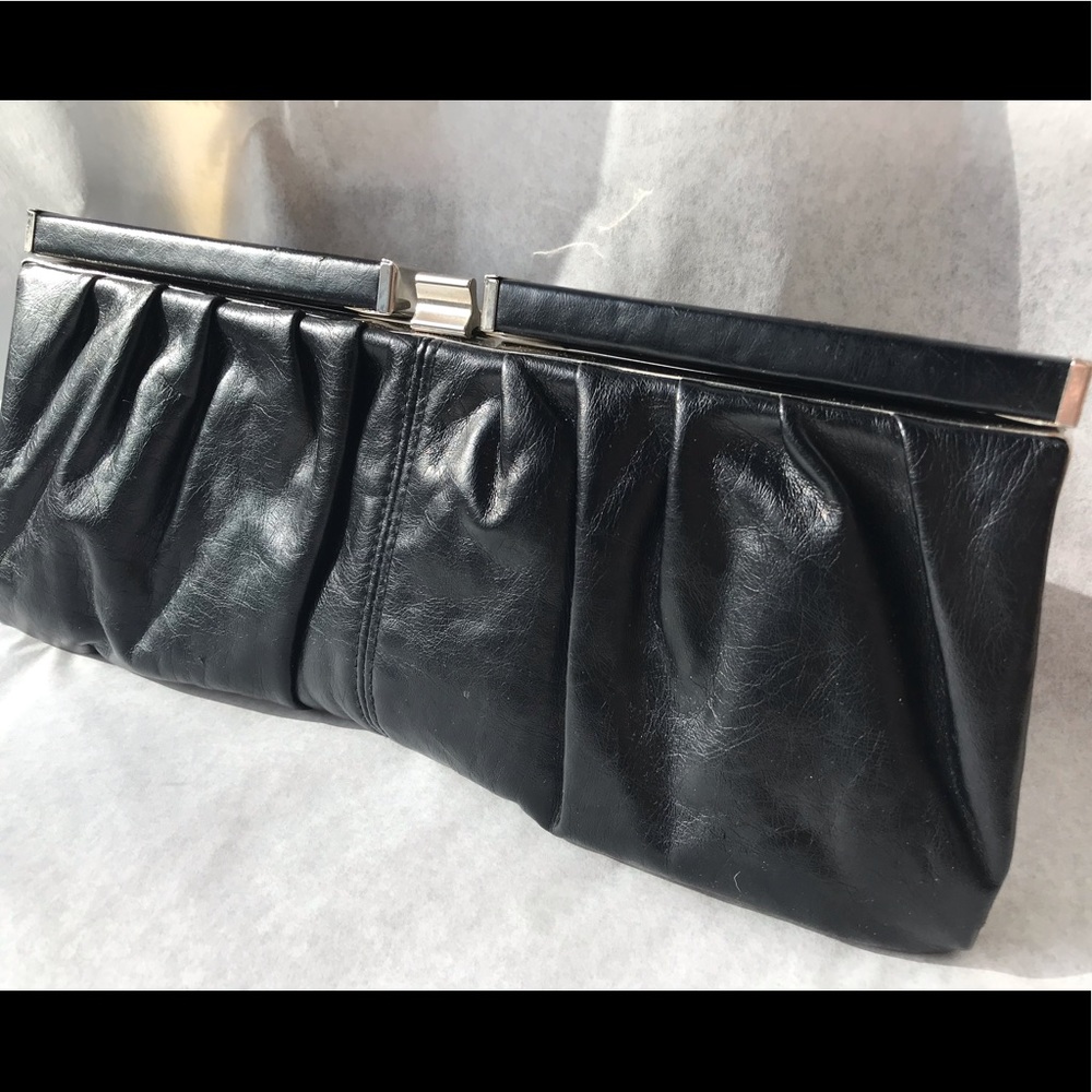SEXY BLACK SYNCHED CLUTCH W/METAL CLASP